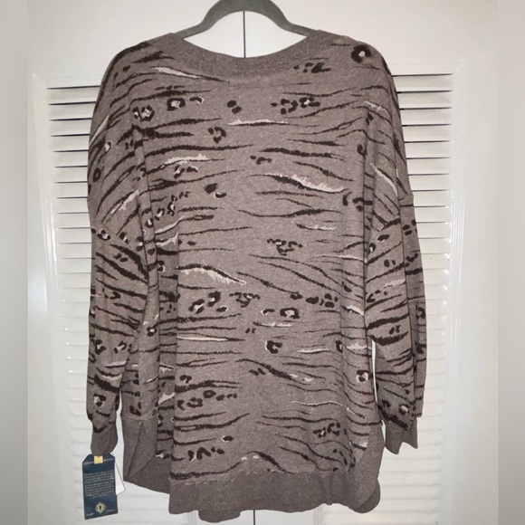 Democracy tiger print stripe top - Picture 6 of 11